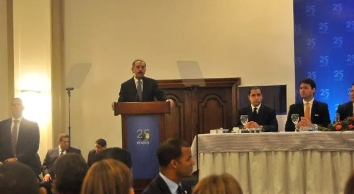 Medina defiende transparencia y rechaza generalicen sobre actos corrupción