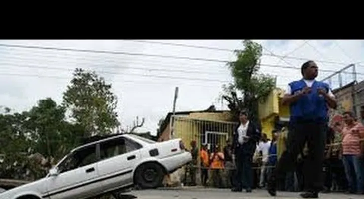 Matthew desploma puente de los guaricanos en Santo Domingo