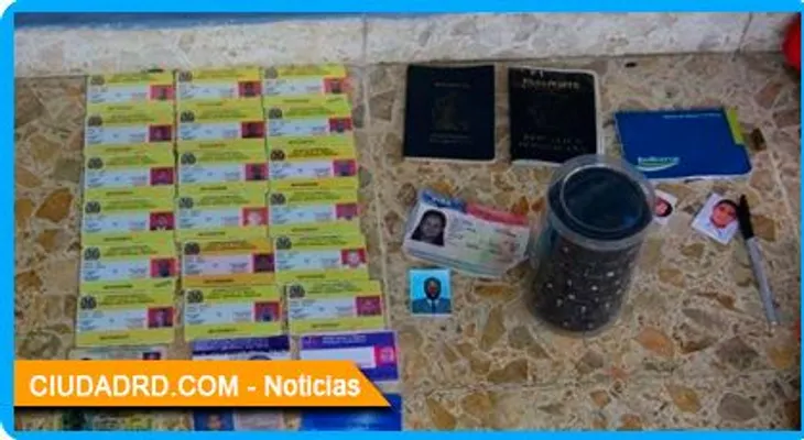 PN desmantela laboratorio clandestino de documentos falsificados
