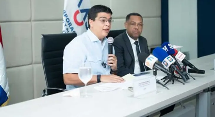 Sequía obliga a la Caasd a usar 40 camiones cisterna para abastecer el Gran Santo Domingo
