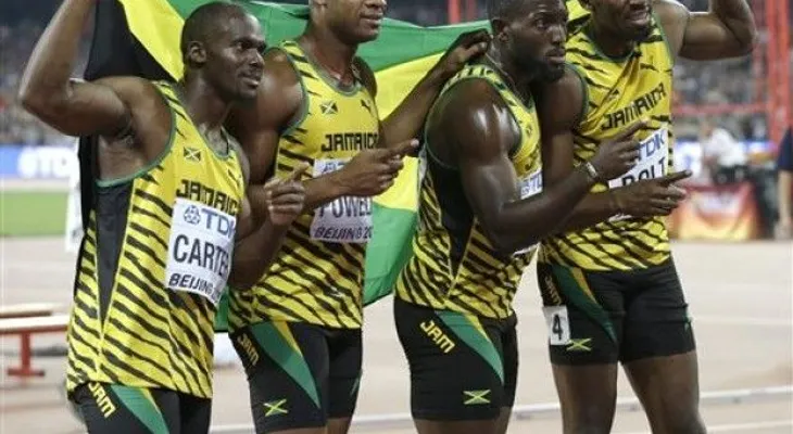 Jamaica gana relevos en Beijing y Bolt suma 11 oros en mundiales 