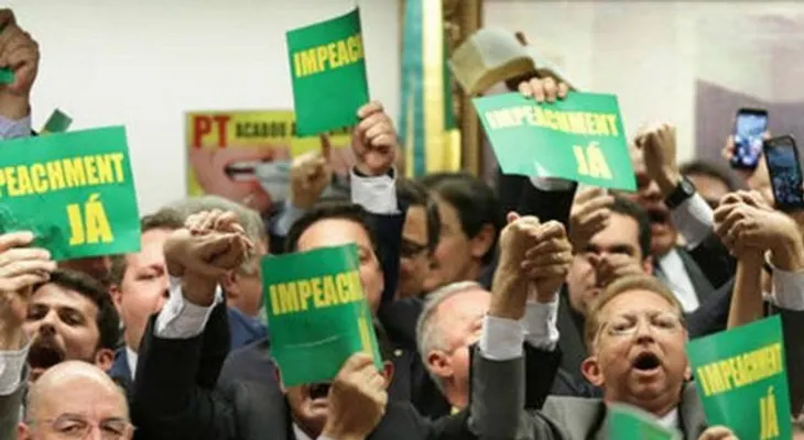 Diputados de Brasil votarán el domingo pedido de juicio de destitución contra Rousseff