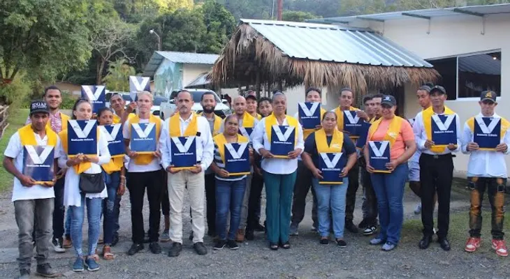 INFOTEP y Fundación Popular certifican a 78 capacitados en Loma de Blanco