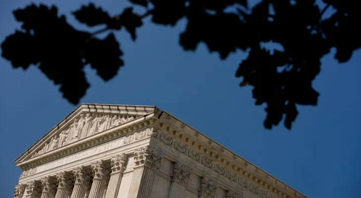 Corte Suprema revisará la política de detención obligatoria sin fianza de Trump