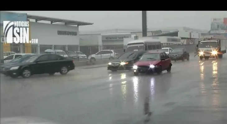 COE mantiene en alerta a tres provincias por lluvias