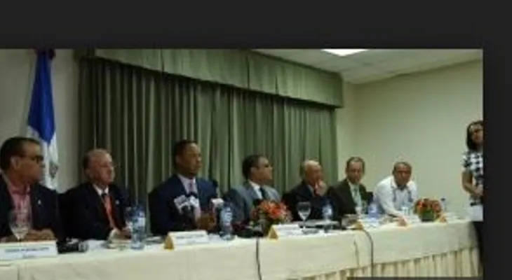 Representantes del Unfpa realizan visita a la Ministra de la Juventud