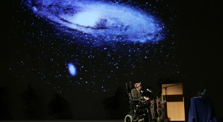 Stephen Hawking revela las tres principales amenazas para la humanidad