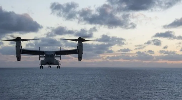 Desaparecen tres marines al estrellarse un avión militar de EEUU en Australia