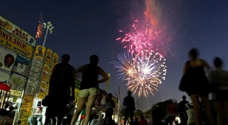 Fuegos artificiales del 4 de Julio hieren a 28