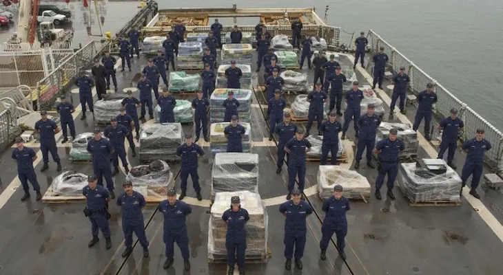Incautan 14 toneladas de cocaína en California