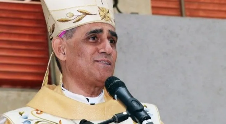 Arzobispo llama utoridades a defender la nacionalidad