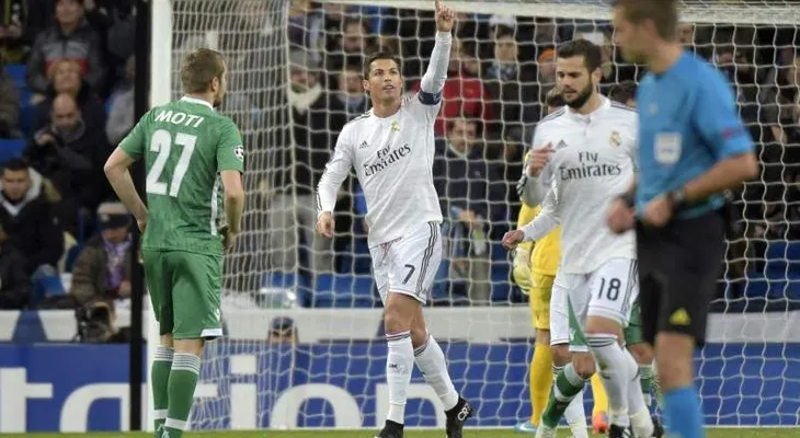 Liverpool, eliminado; Real Madrid golea