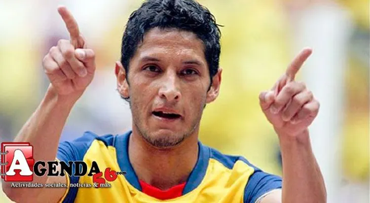 Multan jugador de fútbol por hacerle gesto obsceno a los fanáticos