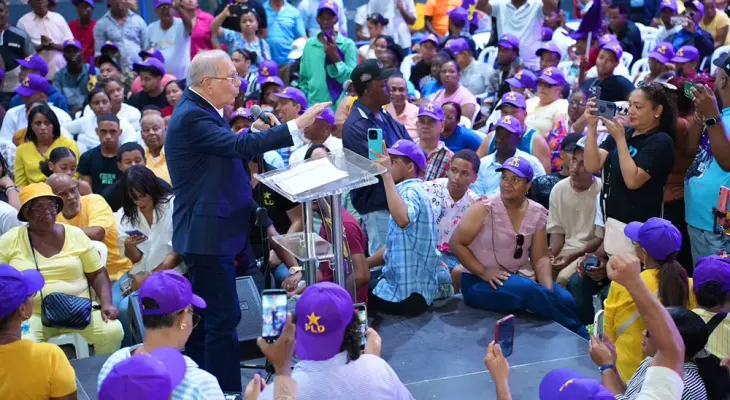 Danilo Medina llama a la militancia del PLD a prepararse para las elecciones de 2028