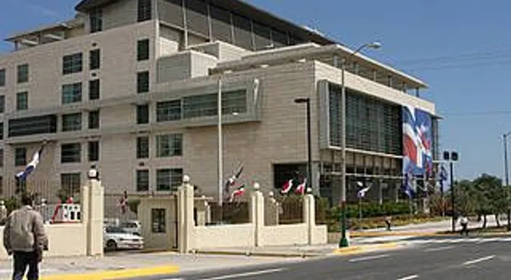 Rueda de prensa del fiscal de Samaná