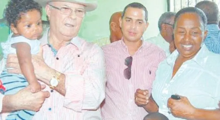Mejía reclama al Gobierno actuar con prontitud ante la veda de frutas