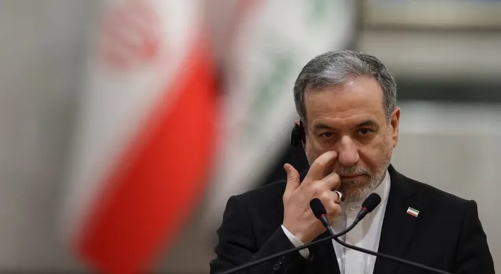 Irán responde a nuevas sanciones de EEEUU y afirma que fracasarán