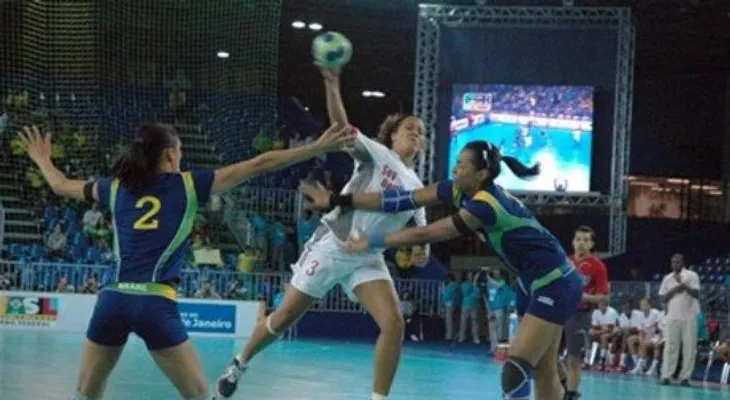 República Dominicana cae ante Puerto Rico y va este jueves por el bronce