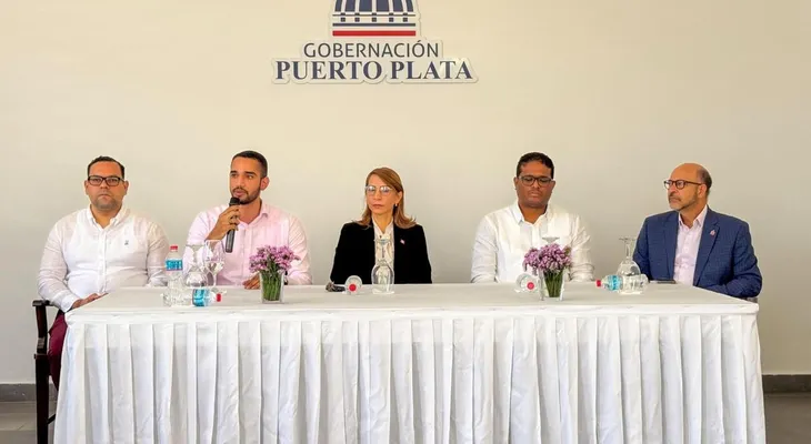 Interior y Policía lanza el programa "Más cerca de ti" en puerto Plata