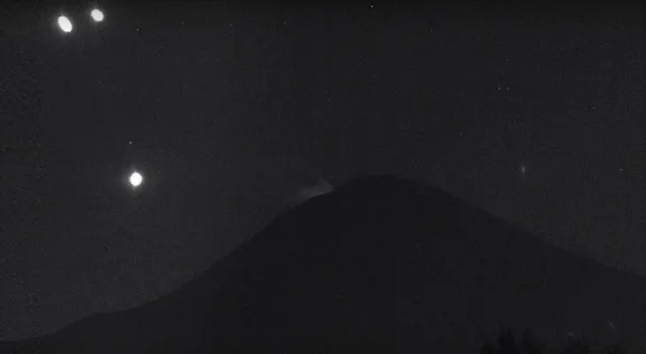 ¿Qué son las enigmáticas luces registradas en inmediaciones del volcán Popocatépetl? 