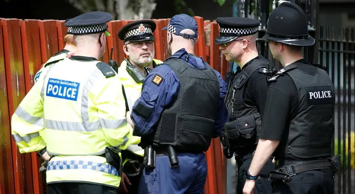 La desesperada carrera para hallar la red terrorista en Manchester
