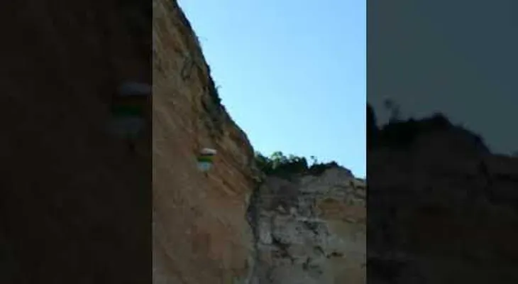 Un paracaidista a punto de perder la vida en un salto en Ronda