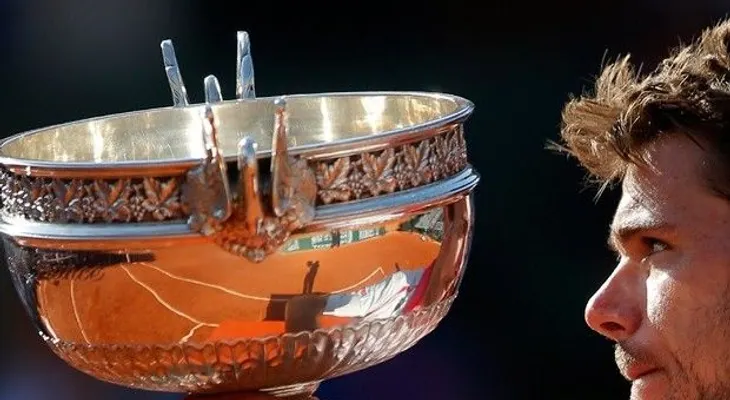 Wawrinka fulmina a Djokovic en Francia