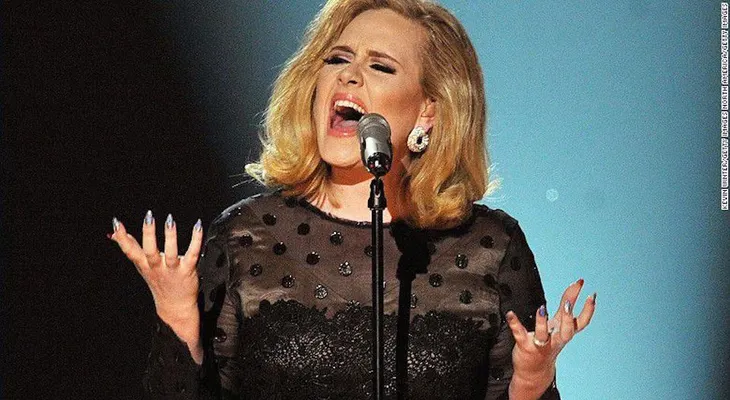 Adele anuncia conciertos en México para el 2016
