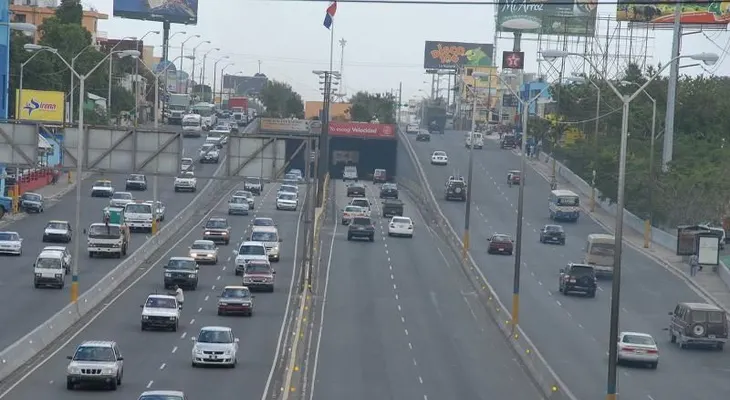 Obras Públicas cierra elevados de Las Américas