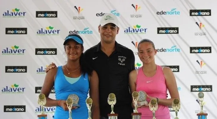 Celebran con gran éxito VIII Torneo Nacional Juvenil de Tenis en La Vega