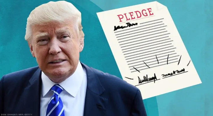 Donald Trump firma el juramento de lealtad al Partido Republicano