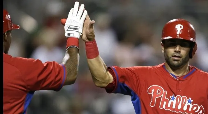 Nieves batea 3 hits en triunfo de Filis 