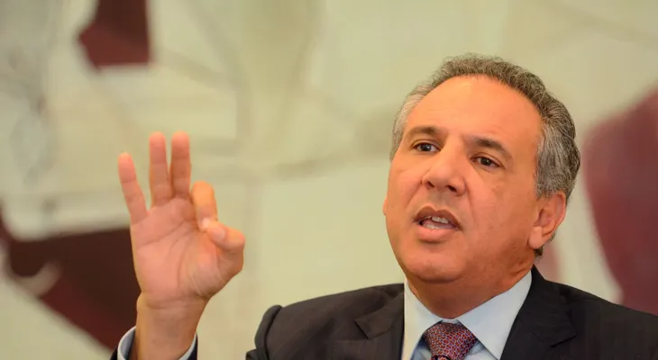 José Ramón Peralta pide a funcionarios imitar a Danilo Medina declarando sus bienes
