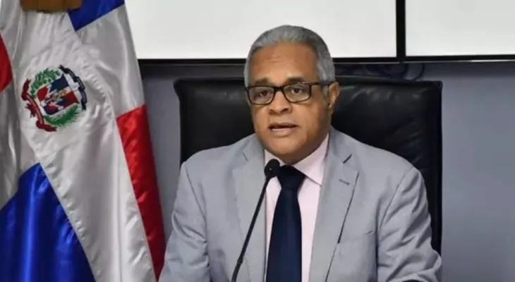Ministro anuncia guía de manejo pruebas rápidas de coronavirus