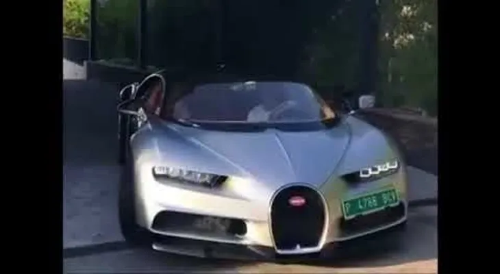Cristiano Ronaldo presenta a su "nuevo animal"; un Bugatti Chiron valorado en 2,5 millones de euros