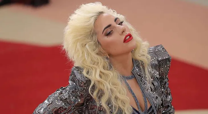 Lady Gaga negocia reemplazar a Beyoncé en el cartel del festival Coachella