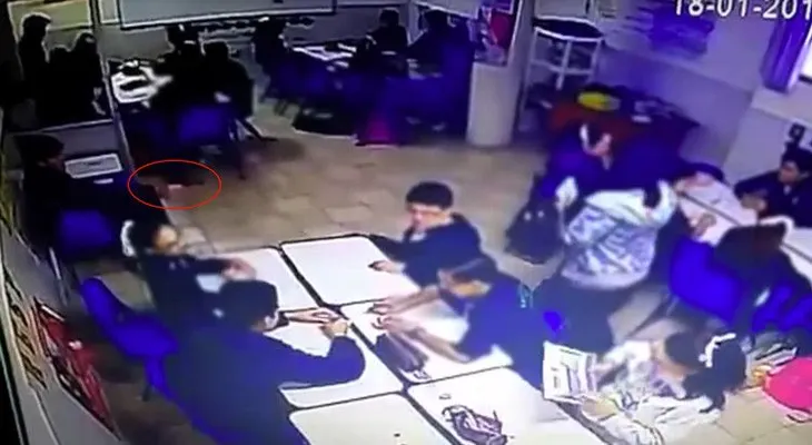 Publican un video del momento en que un alumno abre fuego en un colegio de Monterrey