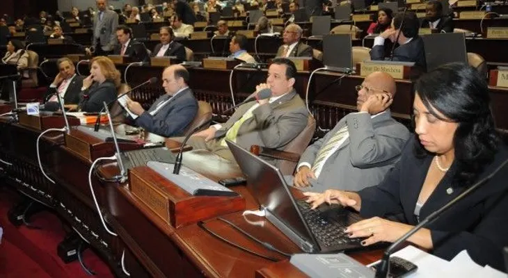 Discrepancias en diputados por el Voto Preferencial