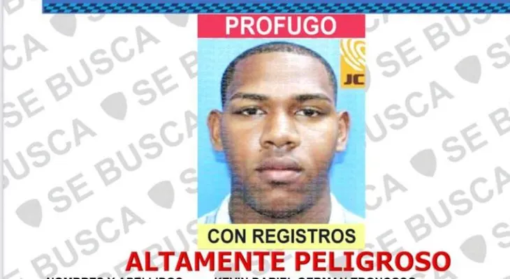 Policía identifica a "Yandel" como uno de los asaltantes en casa de Julián Oro Duro