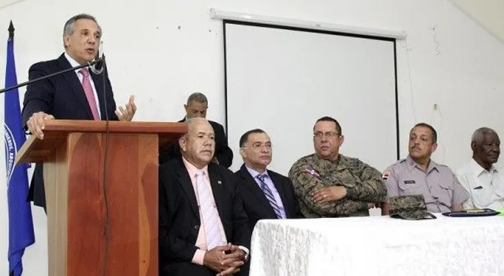 Peralta anuncia inversión de $1,300 millones para construcción de varias obras en San Juan 