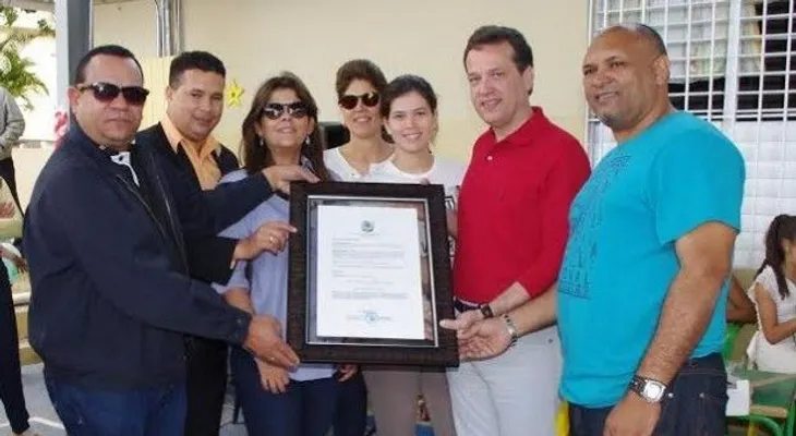 Ito Bisonó celebra almuerzo navideño junto a Fundación Cruz Jiminian