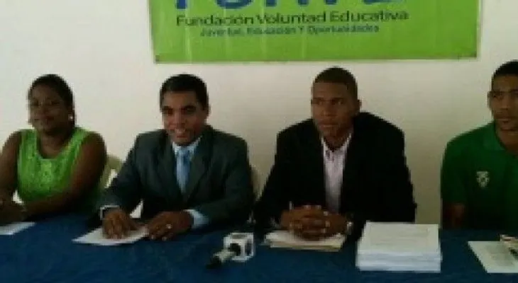 Denuncian ministro Juventud conforma a vapor Consejo Municipal SDO