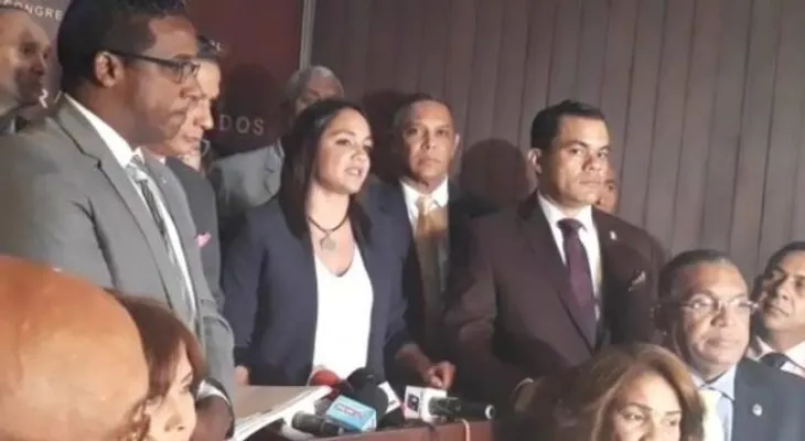 Seis diputados del PRM solicitan que interpelen al Procurador