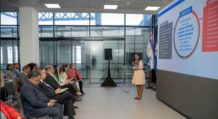 Capacitan abogados en la Ciudad Judicial Santo Domingo Este