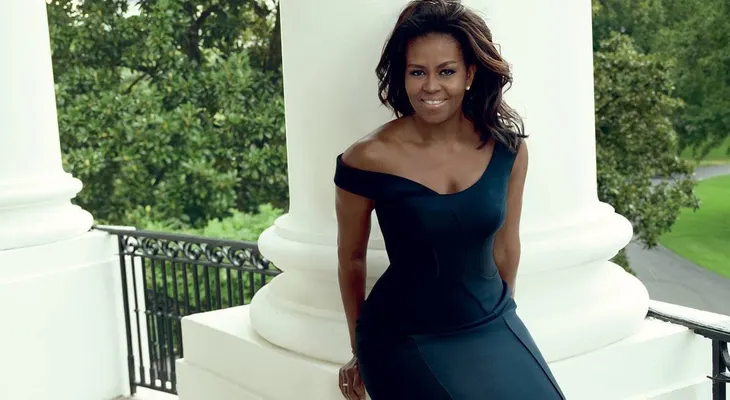 Michelle Obama y su cabello natural que nadie vio durante sus años como primera dama