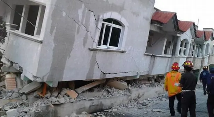 Dos muertos por sismo en México y Guatemala