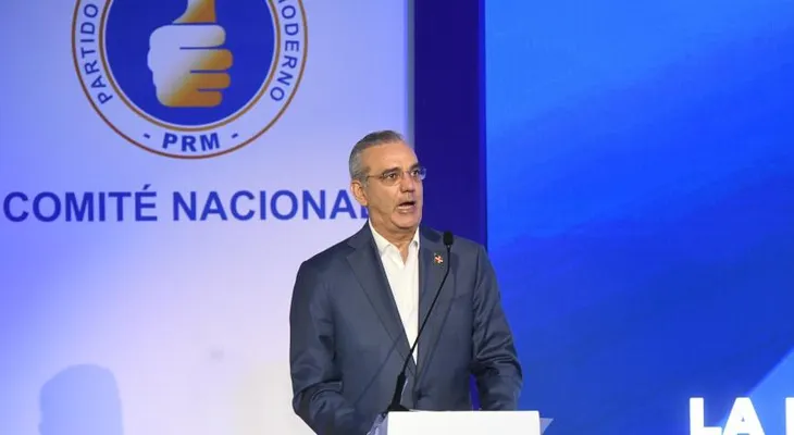 Abinader no suele hacer nombramientos masivos el 16 de agosto; repaso de los últimos años