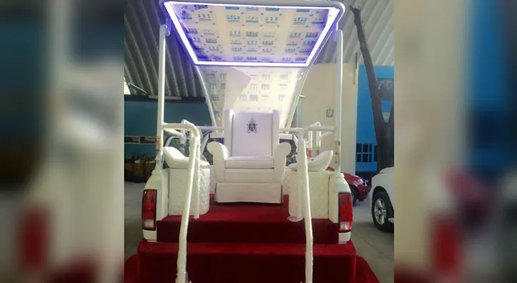 Ya está listo el papamóvil y los 882.225 boletos gratuitos para ver al papa Francisco en México