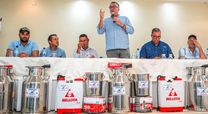 PROMEGAN entrega herramientas a ganaderos de la provincia Duarte