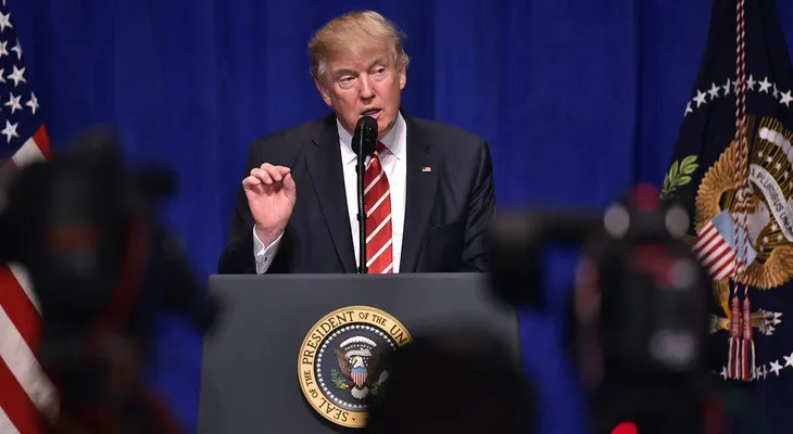 Donald Trump prometió mayor presupuesto militar: "No permitiremos que el extremismo islámico se arraigue en EEUU"